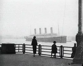 是谁，在那水边封面图