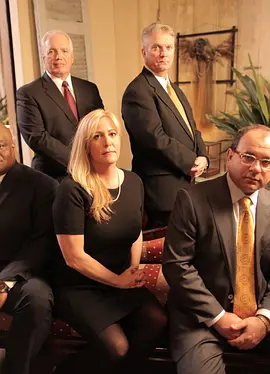 新奥尔良侦探社 第一季封面图