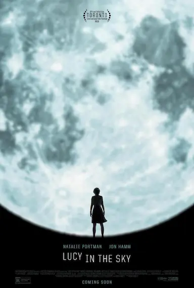 天空中的露西封面图